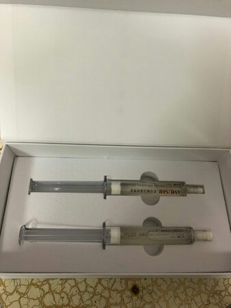 我眼镜细纹很严重还有眼袋·收到后晚上特意先敷了一边.真的有效果嘿，真的非常开心，坚持用下去相信会有明显改善的