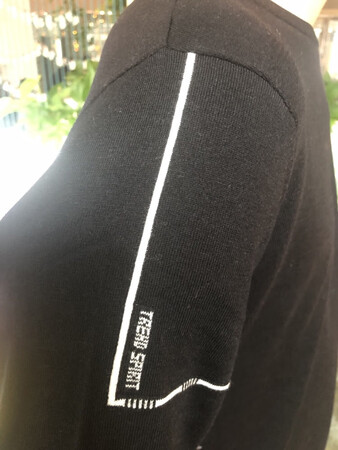 尺码很合适，面料摸着也超级舒服，物流速度也是够快的，以后有需要还会过来光顾