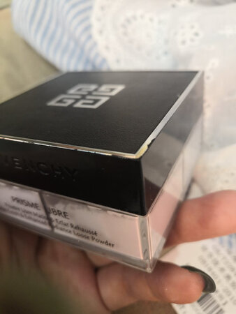 6.18活动买的，可是才用十多天，掉漆太严重了，让我觉得是假货
