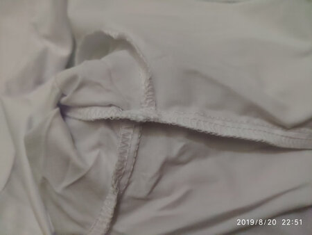衣服的做工质量都挺好的，穿上去也很有型！