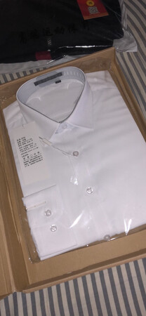还没穿不知道合不合适东西看着不错