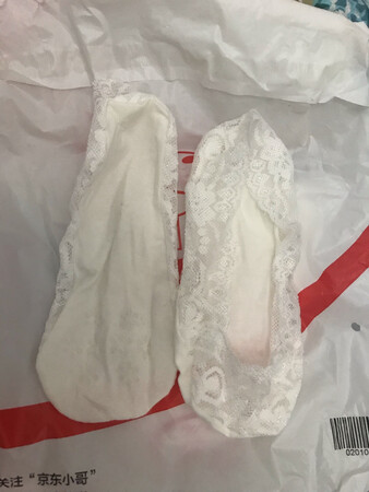 自从用了京东，超市也再也不用去了，价格也比实体店便宜很多，产品满分，服务满分，物流满分特别说一.下物流速度真的很快，一整个购物过程非常满意，希望能推出更多优惠。