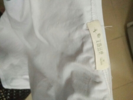 穿了好久才来评论的，已经第二次购买的了，质量挺好的，没有问题，关键是价格便宜又实惠，