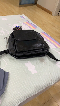 质量不错，就是味道有点大
