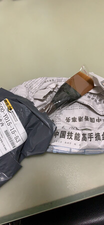 我现在就需要这么个东西。嘻唰唰嘻唰唰，茶盘里的茶杯里的茶壶里的，都需要这么个东西。
