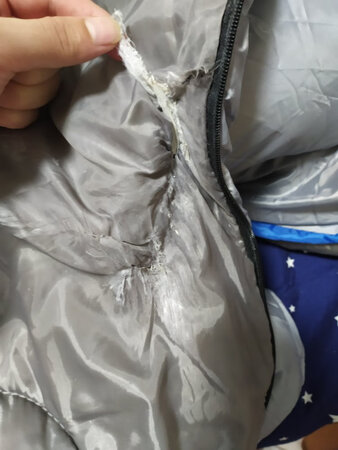 一次都没用，洗了下今天收回来才发现的，卖家你解释一下！