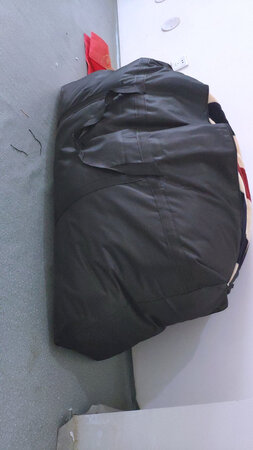 容量大小：大
密封效果：好
抽气体验：挺好
商品质量：SSS
厚薄程度：中等
适用场景：被子等大件物品