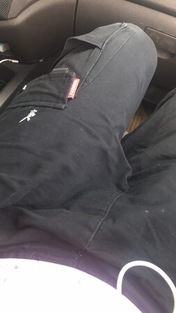 裤子还不错 穿着舒服 洗后也不变色 款式也蛮好 好搭配