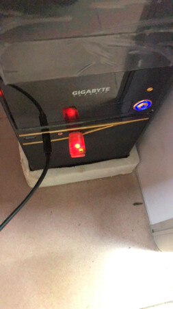 做工材质很好，质量很满意，买来用手机接公放，电脑也能用一举两得。发货速度也很快