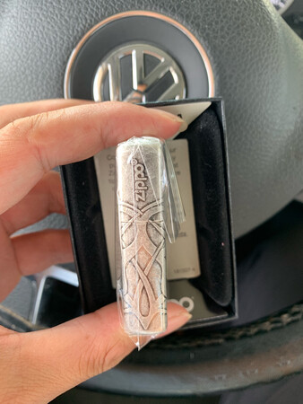 还可以，就是盖子盖不平，会看见内胆，感觉有瑕疵