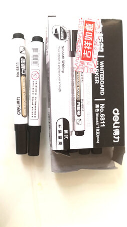 做工精致手感很好。写字柔顺，不展板，一分价钱一分货。