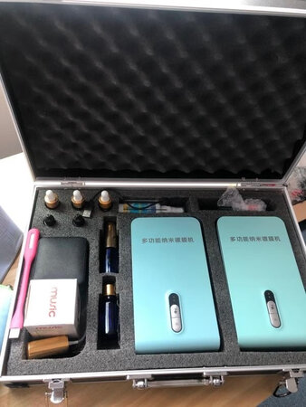 纳米镀膜收到了，东西样样齐全，简单好学，宝贝不错，质量很好。买回来很满意，各方面都是比较完善的