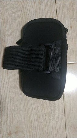 做工质感：很软
颜色外观：黑色很正