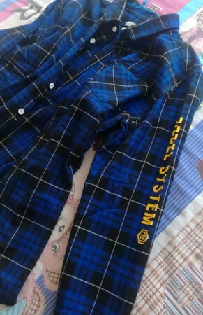 很好很满意，衣服质量非常好，非常漂亮，价格也不贵，性价比非常高，一如既往地支持京东！！！