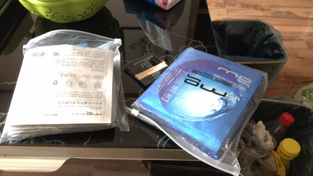 货物收到，快递也很给力，只是送的赠品粉底液确实不怎么样