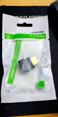 产品质量：绿联品质，值得信赖，已经用过好几种绿联的产品了，安卓数据线，type-c数据线，HUB扩展，DP线，质量超级好。
产品包装：包装还是一贯的绿联风格，一个袋子封装，毕竟只是线材，抗压抗摔。
外形外观：外观普普通通吧