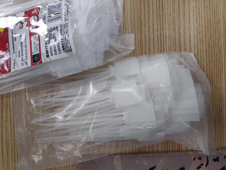 公司用，标牌很大，标记用很方便，整理线的必备物品，很满意。