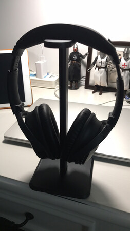 做工质感：物美价廉，和我的Bose qc35很般配啊