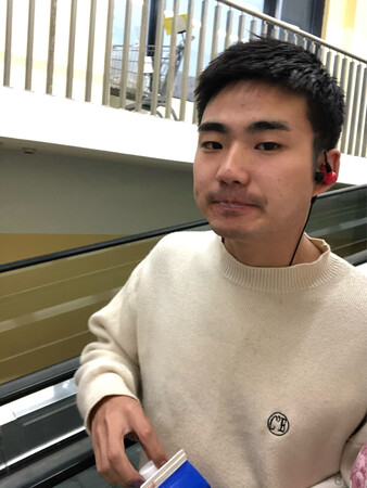 送给男朋友的，原装线坏掉了，这个刚好可以