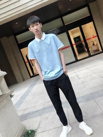 收到很惊喜，打开无异味，面料很舒服，尺码挺合身的。