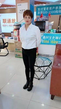 衬衫已收到，质量不错，穿上很板正。而且还不透，物流也很快满意。