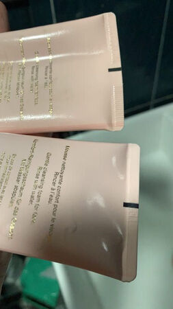 差评，跟专柜的完全两回事儿