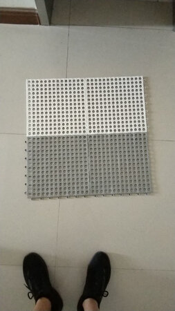 跟上面的图片不一样。