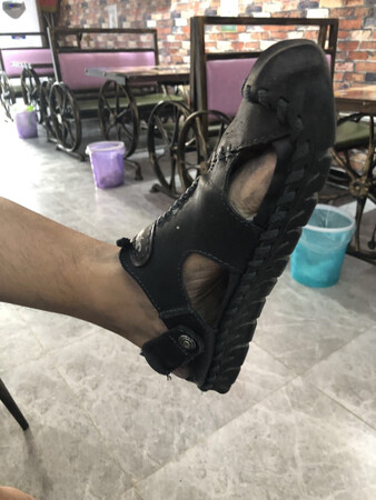 鞋掉色