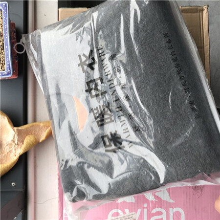 挺厚实的，衣服很好，给老公买的