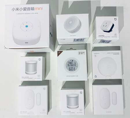 米家空调伴侣二代，可以统计功率，带红外发射共功能，配合温湿度传感器组建基础温控系统。