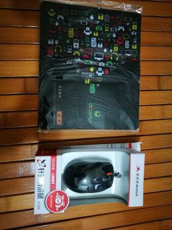 质量很好，使用方便，顺畅手感好，指针灵敏，好用定位准。