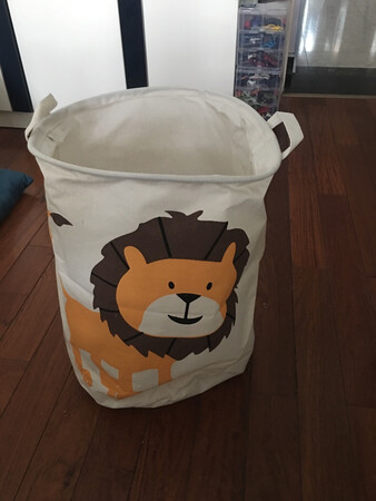 比想象中的更大，真心不错，给孩子放玩具用！