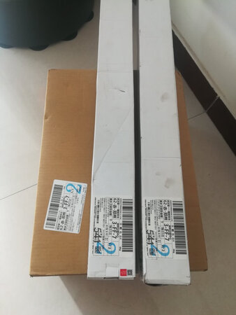 显卡未到，这个配件完好。