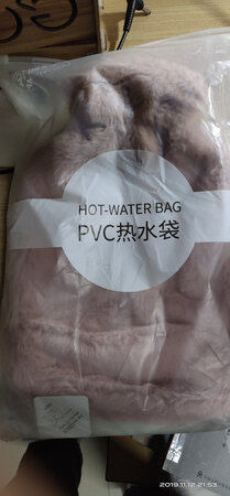 物流超级给力 双十一能做到隔天到????? 南极人的产品 信得过哦????? 粉粉嫩嫩的很可爱 也很少女 哈哈哈哈哈哈 太喜欢啦 容量很大的 保暖性能非常? 建议大家入手哦 冬天必备