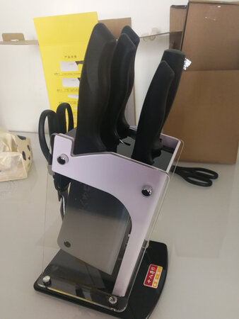 品牌的商品，质好价优，七件套足够用了，感谢京东的自营店提供的平台。