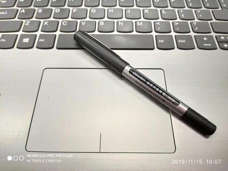 没什么问题，包装严密有封条，数量正常。写字手感舒适，出墨流畅不断墨，挺合适的。