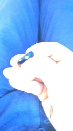 这次是我买的最**的一个东西了，问客服回都不回，把一个坏了连后再补一块上面发过来？大家千万不要买。看看我买的什么东西。
