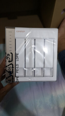 外形外观：完美
做工质量：不错
双十一搞定的，物流不错，货也不错，就等家庭影院组起来，嘿嘿。