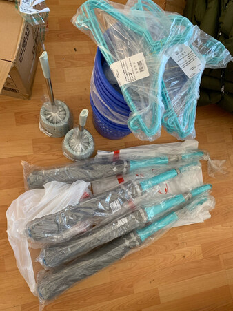 架子不错，满牢固的。使用方便
