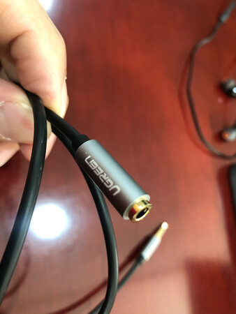 产品质量：产品做工精细。
兼容性能：很好，即插即用
外形外观：很时尚
产品总体不错，我在这家买过几次产品了，体验一直很好。下次还会在这家店铺购买。