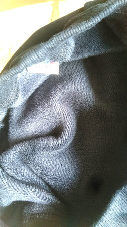 买过很多次  衣服质量很好  码数标准  身高138体重82穿140刚好