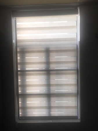 做工精美，包装完好，就是物流慢了点。有需要还会再买。强烈推荐！