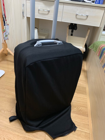 这是给箱子做的晚礼服吗？还加肥的..