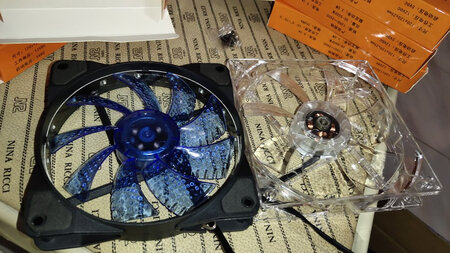 还可以，就是装了这么多风扇，感觉声音比原来的大了一点