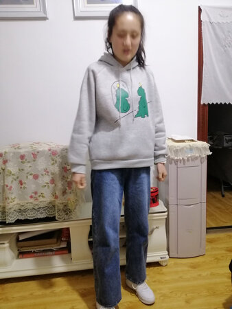 穿着很舒服今年很流行的这种款式，棒棒哒