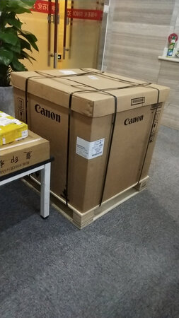 外包装完好，感觉商家很认真，看起来很不错，坐等安装师傅上门安装，装完试用后再评！