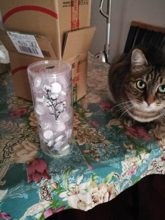 阿芙的品质值得信懒，做湿敷很服帖而且不过敏。