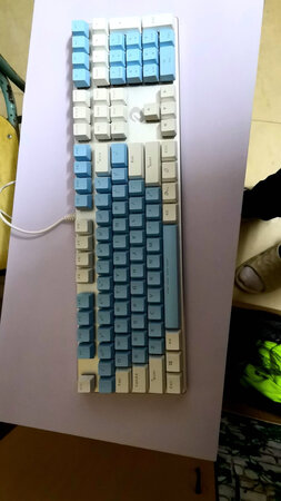 不错，尤尔达的键盘还是可以的。
