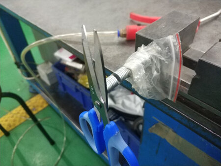 简单还可以，比那把单把10.9的那把划算多了，样式也还不错，总体比较满意