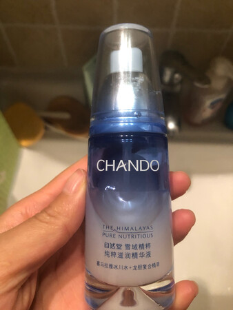 保湿效果非常好，敏感肌肤也可以使用哦